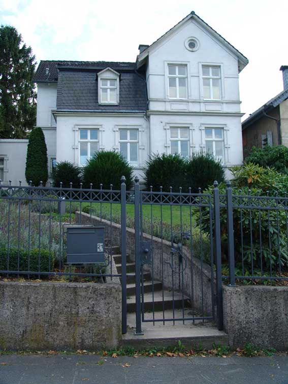 Eingangstor – Metallbau Götemann Detmold