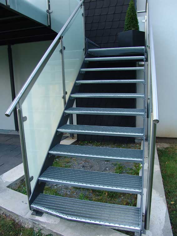 Treppe / Treppengeländer – Referenz Metallbau Götemann Detmold