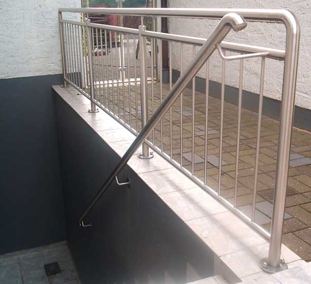 Treppe / Treppengeländer – Referenz Metallbau Götemann Detmold